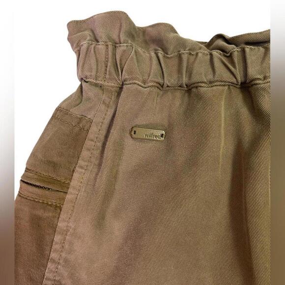 Aritzia l Wilfred Casual Silk Blend Shorts 4 - Picture 7 of 9